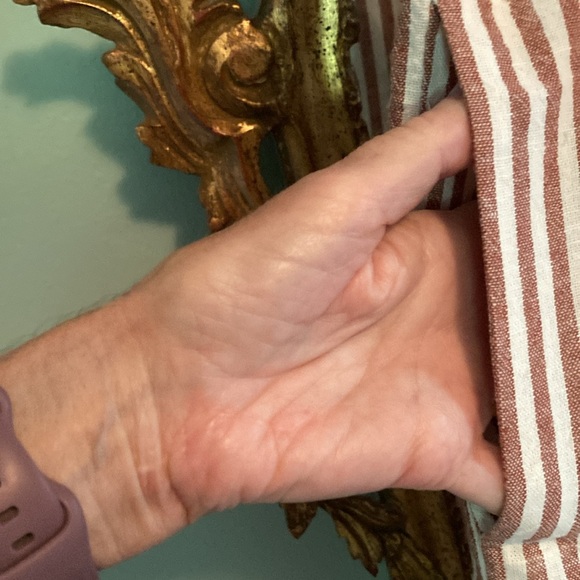 Madewell red and White Striped Top, size small, so chic!! Summer linen dress πΊ - Picture 4 of 6